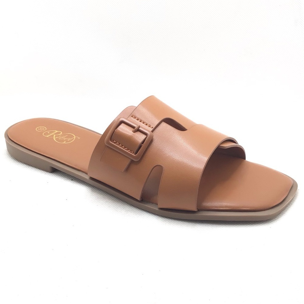 Modern Rebel Womens Danielle Brown Buckle Strap Flat Slip-On Sandal